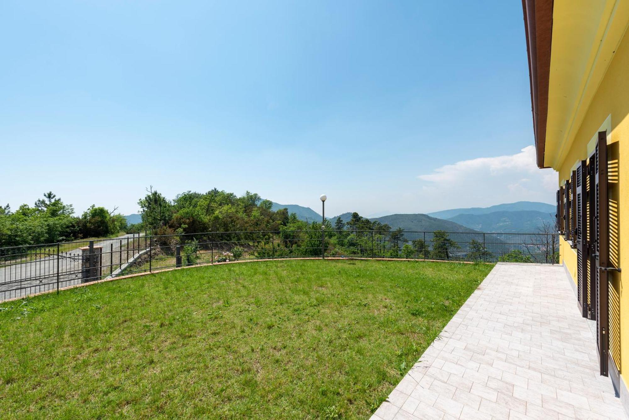 Joivy Villa Guanna - Charming Flat With Garden Bracco Dış mekan fotoğraf